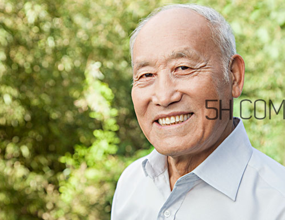 肺結(jié)核跟乙肝哪個嚴(yán)重？肺結(jié)核會轉(zhuǎn)化為肺癌嗎？