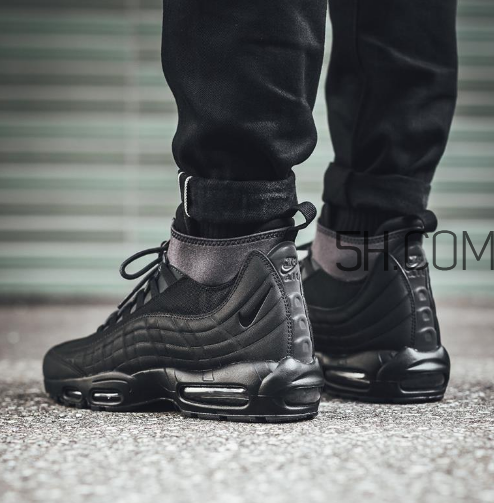 nike air max 95 triple black黑魂配色上腳效果怎么樣？
