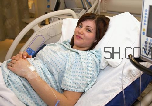 新生兒生理性黃疸和病理性黃疸的區(qū)別有哪些 新生兒生理性黃疸和病理性黃疸的區(qū)別有哪些