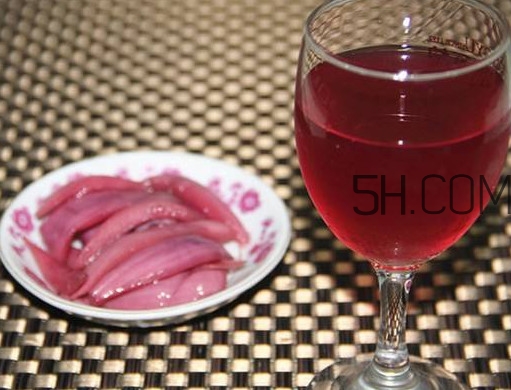 葡萄酒泡洋蔥有什么好處？葡萄酒泡洋蔥多久能喝