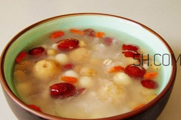 秋季皮膚過敏怎么辦？女性秋季食療進(jìn)補(bǔ)誤區(qū)