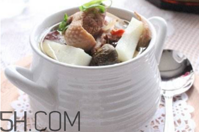秋燥喝什么湯好？秋季適合吃什么肉？