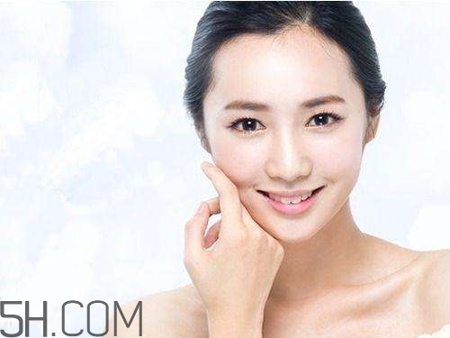 夢(mèng)妝淡斑調(diào)理水怎么樣？夢(mèng)妝淡斑調(diào)理水有效嗎？