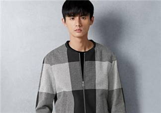 太平鳥衣服檔次怎么樣？太平鳥衣服貴嗎？