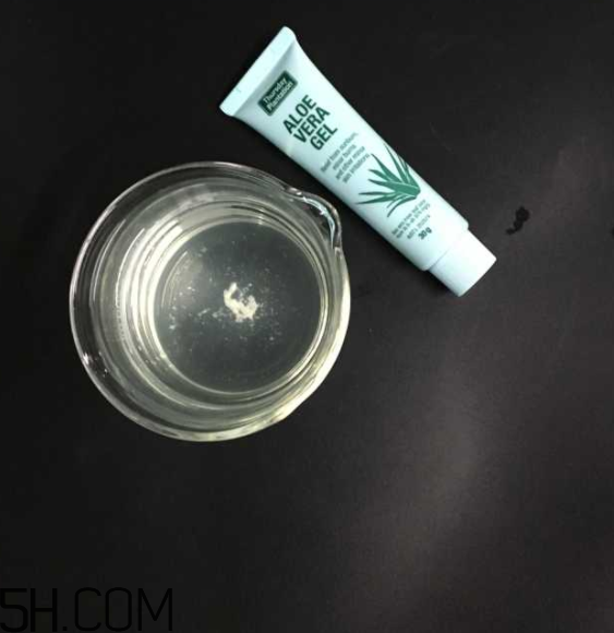 昭貴蘆薈凝膠汁怎么樣？昭貴蘆薈膠和完美蘆薈膠哪個(gè)好？