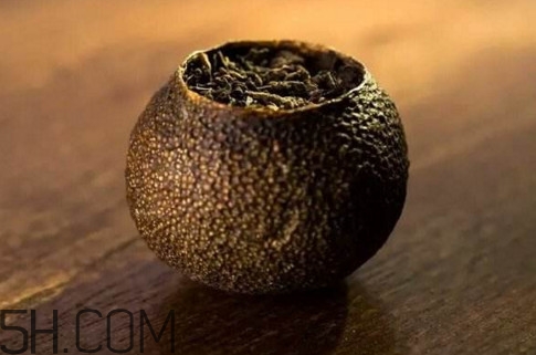 柑普茶有點(diǎn)發(fā)霉怎么辦？柑普茶存放多久才好喝