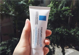 理膚泉b5有激素嗎？理膚泉b5有100ml的嗎？
