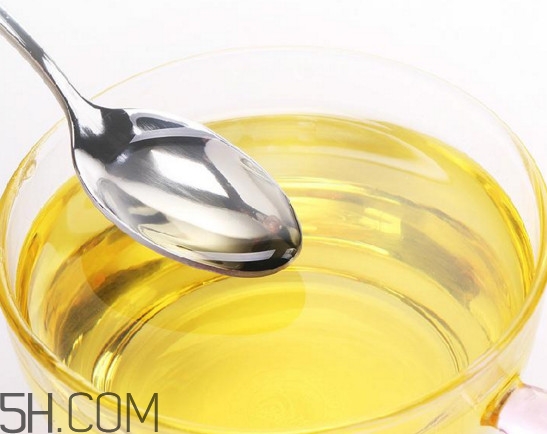 調(diào)和油和大豆油哪個(gè)好？調(diào)和油是色拉油嗎