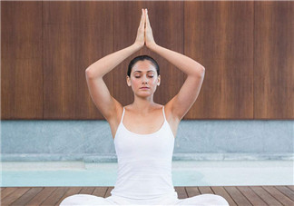 練瑜伽后多久可以洗澡？晚上練瑜伽后泡腳的好處