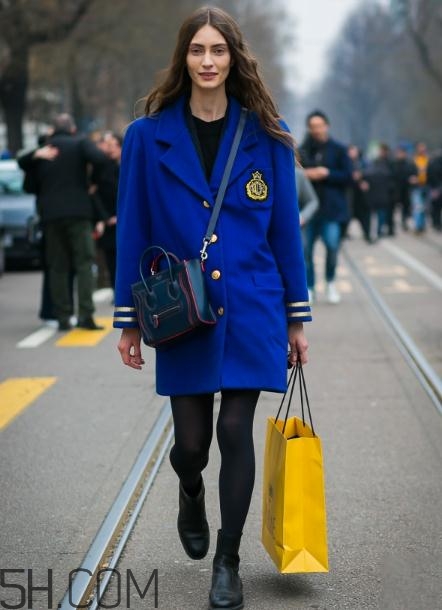 肩窄的女生穿什么大衣？適合肩窄女生的大衣款式