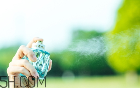 miumiu迷你香水多少錢？miumiu迷你香水好聞嗎