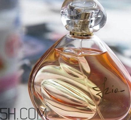 sisley izia伊莎香水怎么樣？希思黎izia香水好聞嗎