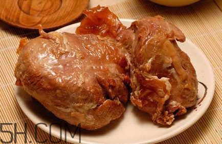 醬牛肉有點(diǎn)粘了怎么辦？醬牛肉為什么會(huì)變綠