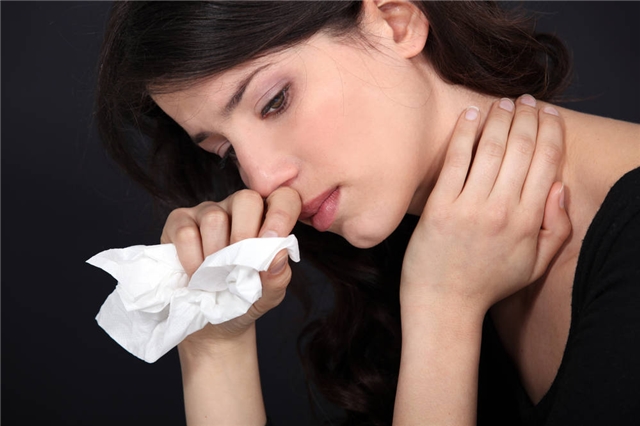 睡覺前流淚是什么原因 6大原因需注意 睡覺前流淚是什么原因 6大原因需注意