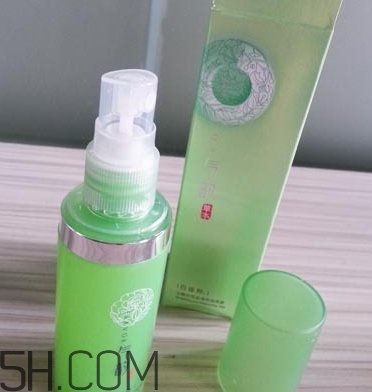 百雀羚保濕噴霧怎么用？百雀羚保濕噴霧使用心得