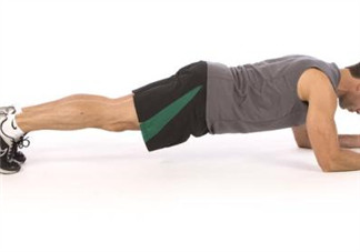 平板支撐怎么練才不累？平板支撐標準姿勢