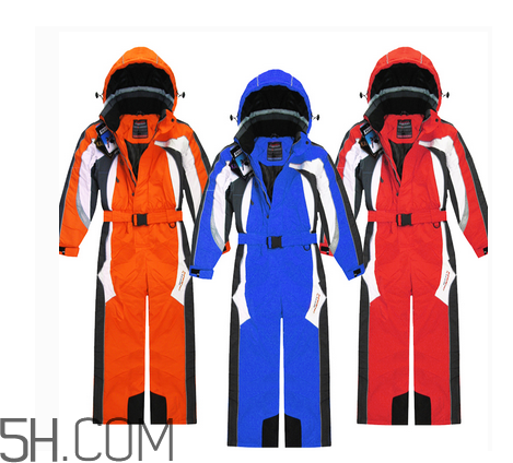 滑雪服什么牌子好？滑雪服和沖鋒衣哪個(gè)好？