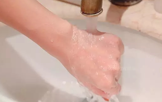 泰國sa ad na潔面儀怎么用？泰國sa ad na潔面儀使用方法