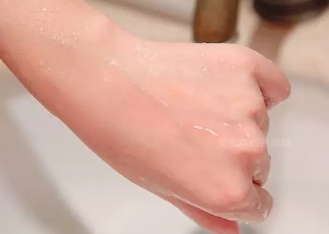泰國sa ad na潔面儀怎么用？泰國sa ad na潔面儀使用方法