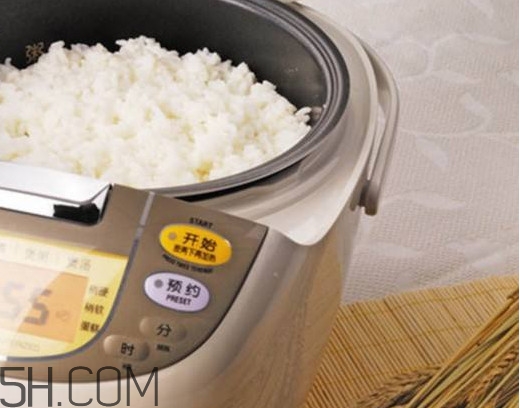 煮飯是用電飯煲好還是電壓力鍋好？煮飯是精煮還是快煮