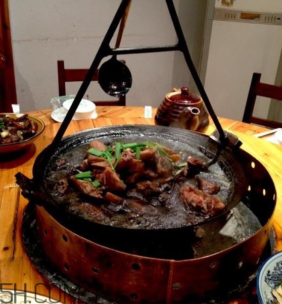 吊鍋是哪里的特色菜？吊鍋是什么菜系？