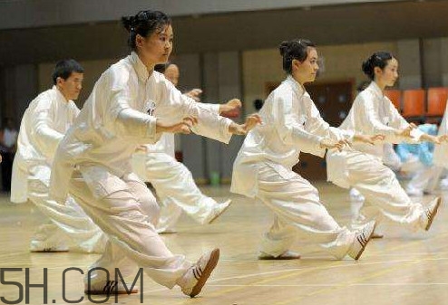 八段錦是誰創(chuàng)立的？八段錦什么時候練最好