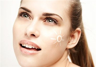 秋天怎么選擇防曬霜好？防曬霜和隔離霜的相同點