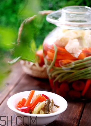 四川泡菜每天吃會(huì)不會(huì)得癌？四川泡菜怎么做