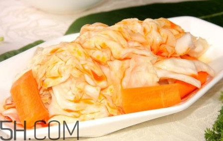 泡菜是酸性還是堿性？泡菜和酸菜有什么區(qū)別