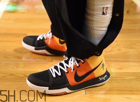 nike kyrie 3 raygun外星人配色會(huì)發(fā)售嗎？