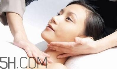 淋巴癌能活多久？淋巴癌癥狀有哪些