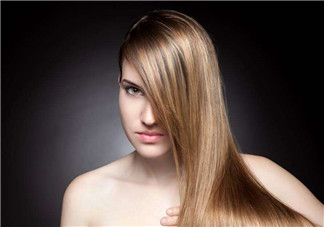 油性發(fā)質(zhì)用護(hù)發(fā)素需注意什么？用護(hù)發(fā)素后再用發(fā)膜會怎樣？