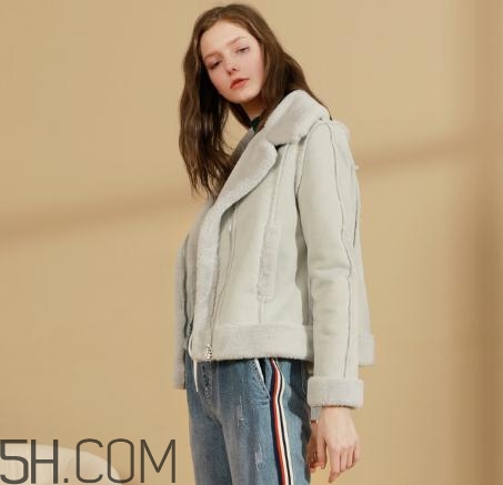 皮毛一體掉毛怎么辦？皮毛一體的衣服怎么清洗？