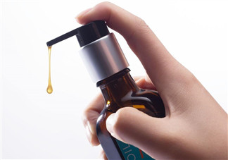 如何用精油護(hù)發(fā)？薰衣草精油護(hù)發(fā)怎么用？