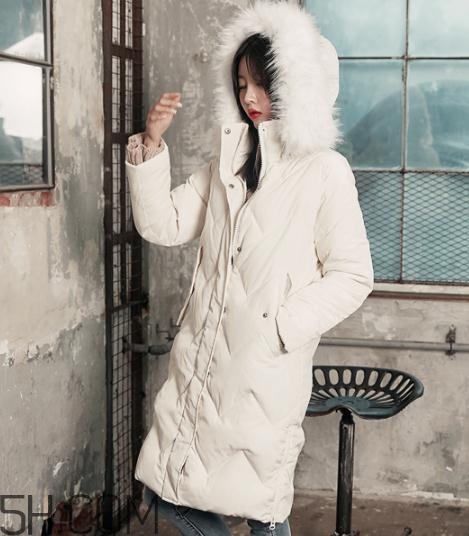白色羽絨服可以漂白嗎？白色羽絨服可以用84嗎？