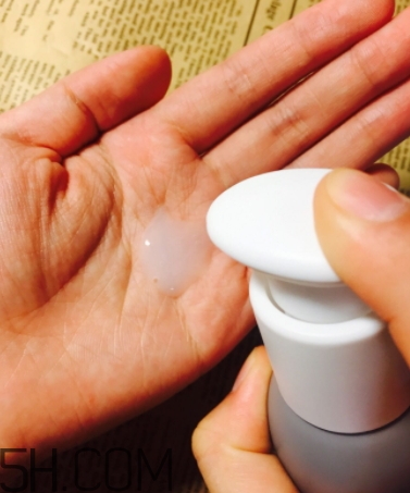 二爺新漢方氨基酸洗面奶怎么用？二爺洗面奶使用心得