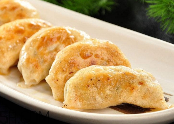 怎么用速凍餃子做煎餃？沒有平底鍋怎么做煎餃