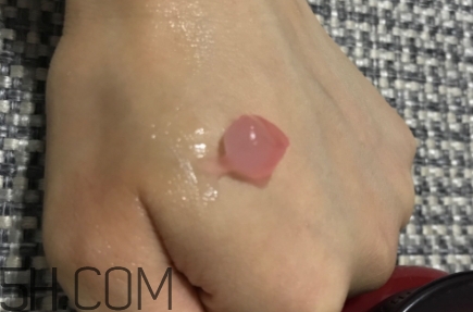 悅詩風(fēng)吟石榴睡眠面膜好用嗎？悅詩風(fēng)吟石榴凝珠睡眠面膜評(píng)測