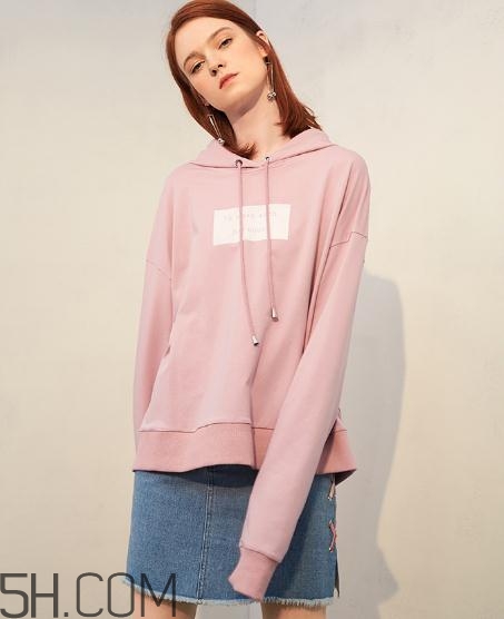 闊色衣服質(zhì)量好嗎？闊色有實體店嗎？
