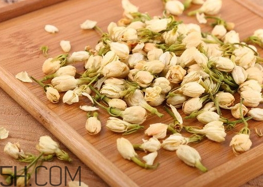 如何選購茉莉花茶？茉莉花茶與綠茶的區(qū)別