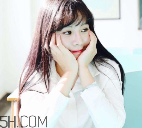 btw什么意思？女生說btw是什么意思？