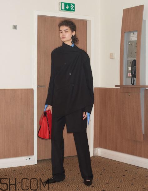 balenciaga巴黎世家2018度假系列怎么樣_好看嗎？