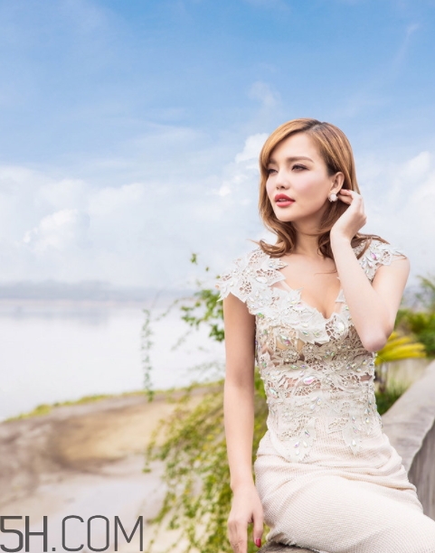 女生說(shuō)自己胖怎么回答？女生說(shuō)自己胖怎么回復(fù)？
