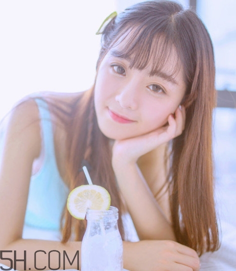 女生說(shuō)自己胖怎么回答？女生說(shuō)自己胖怎么回復(fù)？