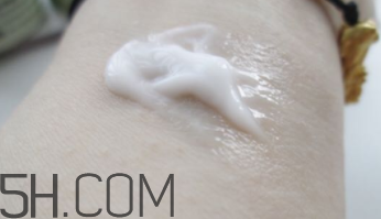 悅木之源維C精華霜怎么樣？悅木之源維C精華霜好用嗎？
