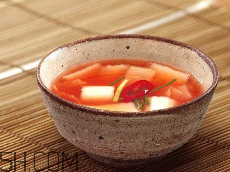 泡菜水多久換一次？泡菜水粘稠拉絲正常嗎