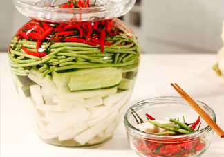泡菜水太酸了怎么辦？泡菜水發(fā)粘液怎么處理