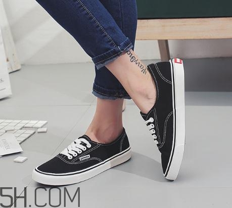 穿帆布鞋可以跑步嗎？穿帆布鞋跑步好嗎？