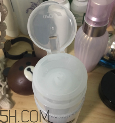 露得清卸妝水好用嗎？露得清卸妝水怎么樣？