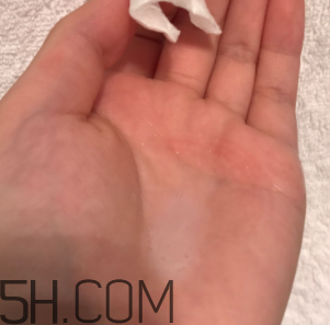 露得清卸妝水怎么用？露得清卸妝水多少錢？